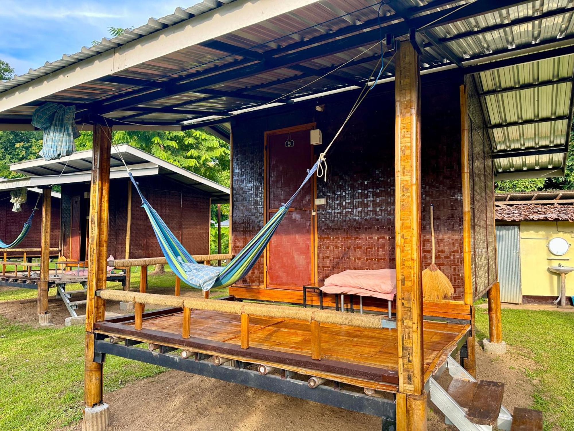 Twin Hut Hotel ปาย ภายนอก รูปภาพ